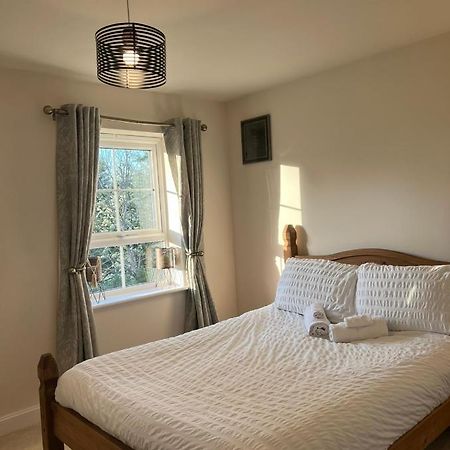 Cosy Double Room With Private Bathroom Homestay Caldecote Exterior foto